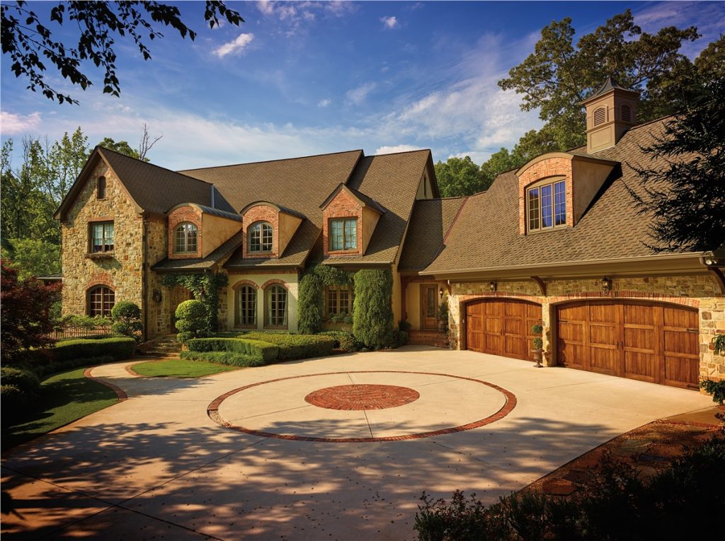 designed to accentuate the shingles
