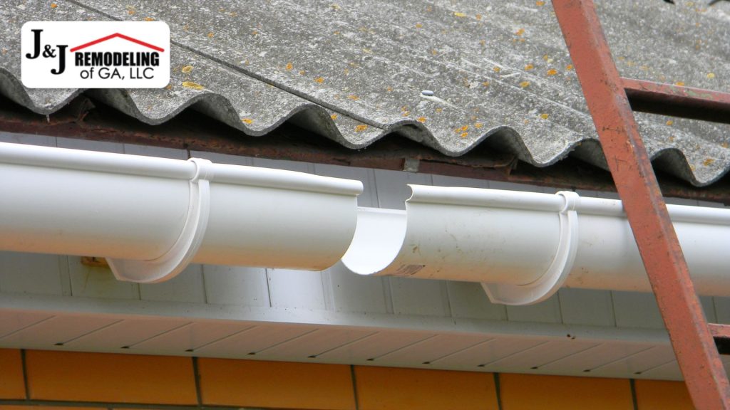 signs your home needs gutter replacement