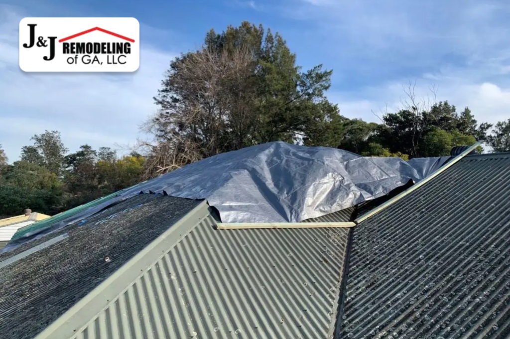 how to protect your roof during hurricane season